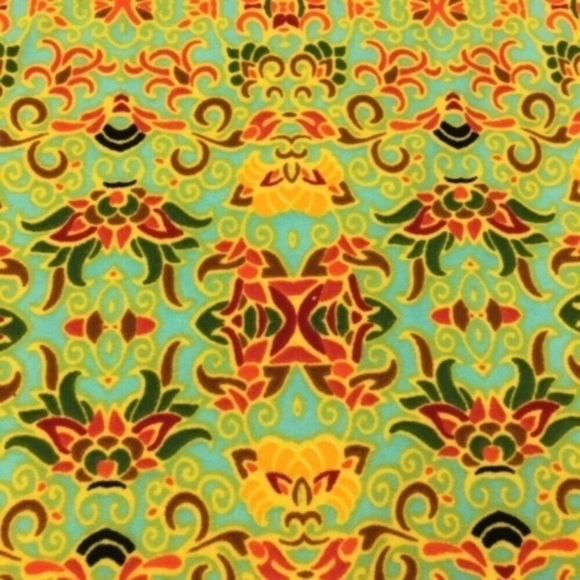 LULAROE Irma Tunic Top Leggings Material Hi Lo Hem Retro Mod Print Size XXS NWT - Picture 6 of 11